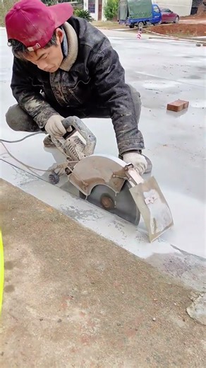 Heavy Duty Concrete Sawing in Action Precision Work for Durable Structures