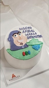 Buzz lightyear cake !