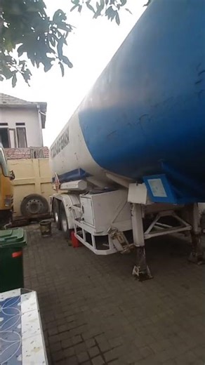 BUNTUT TANGKI 24KL, TH 2015