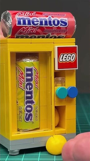 Secret Safe Hidden in a Working LEGO Vending Machine 🧱🗝️