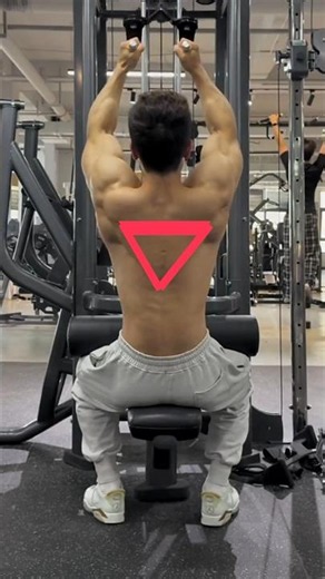 5 Min Lat Pulldown Styles That Target Different Back Muscles 💪🔥 #backworkout #latpulldown #ytshorts