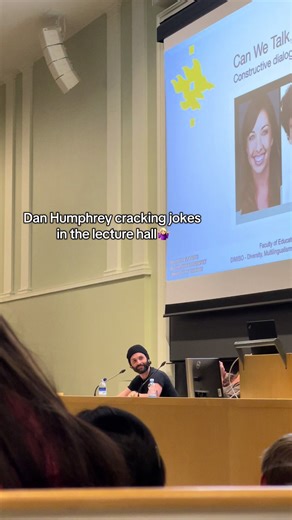 Dan Humphrey's Best Jokes in the Lecture Hall