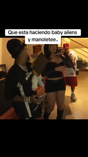 13K views · 175 reactions | QUE ESTARÁ HACIENDO MANOLITO Y BABY ALIEN #mrstivenclips #MrStivenTc #yefersoncossio | W kicks TC | Facebook