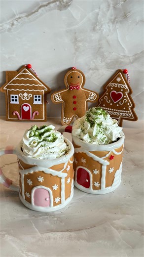 This gingerbread matcha will save christmas #hellomatcha #matcha #christmas #ginerbread #recipe | Hello Matcha
