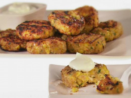 Grilled Corn-and-Cheese Cakes