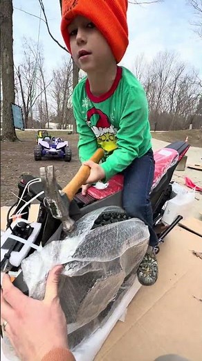 Kids are ready for some rides on the new yozma dirtbike 🤘 #yozma #dirtbike #kids #ebike #electric