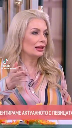 Меринджей on Instagram: "🔥 Венета Райкова и Мария – комбинация, която взриви ефира! 🔥 Телевизионната среща между острия ум и харизма на Венета Райкова и блясъка на фолк иконата Мария прикова зрителите пред екраните. Искрени разговори, силни емоции и неподправен стил – точно това, което публиката обича. Мария сияеше с увереност и чар, а Венета – с директни въпроси и професионализъм. Резултатът? Висок рейтинг, бурни реакции и коментари в социалните мрежи."