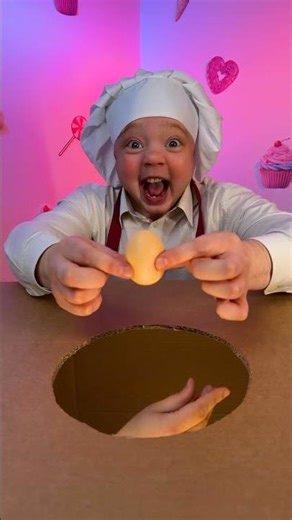 Round or Triangular Pizza?🍕 Studying Geometric Shapes📐