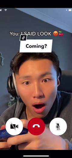 How to Get Your Partner's Attention While Gaming | #fashflix