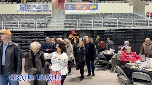 As we close out 2025, we’re grateful for the time spent with our Golden Club members across all of our locations. Here’s a look back at another successful year of Golden Club luncheons. We’re already looking forward to making even more memories together in the year ahead! ✨ | Five Points Bank