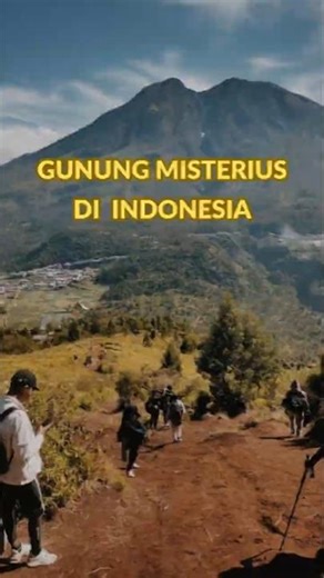 MYSTERIOUS MOUNTAINS IN INDONESIA #MountLawu #ClimbingMountLawu #WarungMakYem #PasarGaib