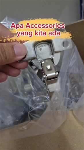 Apa Accessories yang kita ada Pelbagai jenis Brand kita ada,dari harga budget hingga ke high end. Berminat sila hubungi untuk maklumat selanjut. #furniturefittings #quality #interiordesigner #kilangperabut #kitchenbasket #cabinets #carpenter #drawerorganization #hafele #dtc #hettich #blum #ecoware #swissplusampang #bosscheong