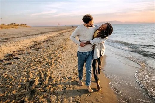 2 subtle qualities of men that attract strong, independent women, according to psychology - Adomonline.com