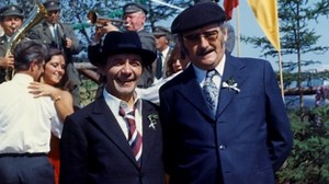 Výstřední Josef Kemr: Pobožný milovník žen spal v rakvi a bílil kaple – Lifee.cz