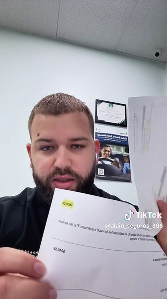 Llamanos hoy mismo y cotiza al mejor precio (305)908-2244 #insurance #miaminsurance #affordableinsurance #carinsurance #descuentoseguro