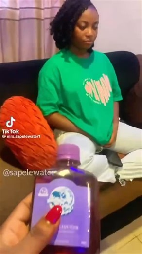 WAHALANETWORK BLOG on Instagram: "Wahala jam network! Lady shows off her cooking skills, as she shares her cooking ingredients 🥱"