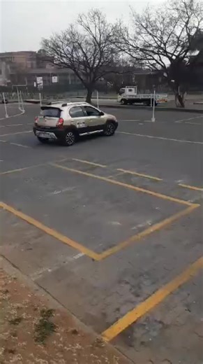 🚗 T Z Driving School - Turning pedestrians into perfect drivers! 🚗 Looking to get behind the wheel confidently? T Z Driving School Located in Florida, Roodepoort offers everything you need to hit the road safely and professionally! Our Services Include: ✅ Licence Upgrade ✅ Licence Renewal ✅ Truck Driving Lessons ✅ Licence Replacements ✅ Drivers Licence Training ✅ Car Hire for Driving Tests ✅ Refresher Driving Courses ✅ Learners Licence Preparation ✅ Teens & Adult Driving Lessons ✅ Driver’s Tes