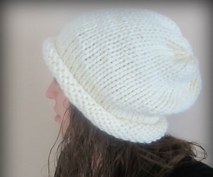 Knit Your Own Slouchy Hat - 5 Hours!