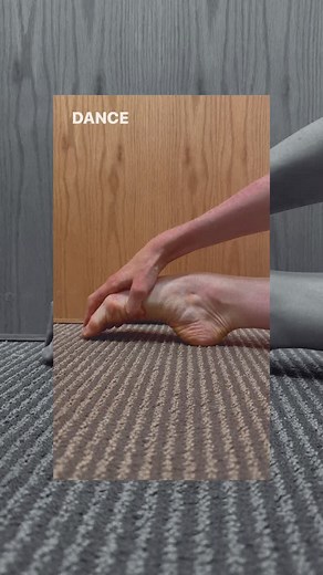 🧘🏼‍♀️ • #stretch #dance #ballet #dancer #happy #balletdancer #performance #pointeshoes #model #artist #feet #flexiblity #goals | Johanna Sigurdardottir