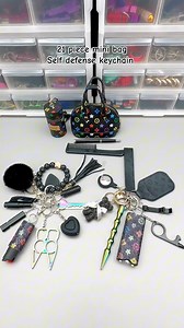 13K views · 1.3K reactions | 21 piece mini bag self defense keychain #fypシ #safetykeychains #foryoupageシ #womeninbusiness #asmrvideo #selfdefenseforwomen #fashion #selfdefensekeychain #gift #custom #beauty #Amazing #safetyfirst #safetytips | Eddy Lin | Facebook