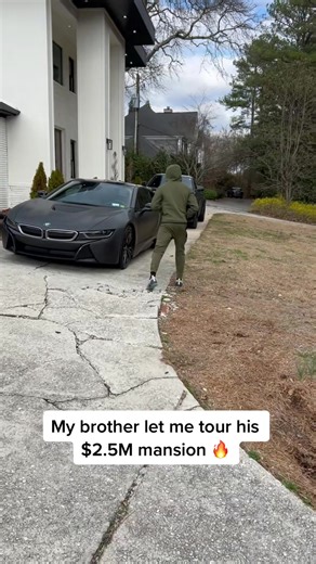 2.3K views · 67 reactions | I just be popping up 臘‍♂️ @pushmanmitch you going crazy bro | Glojays | Facebook