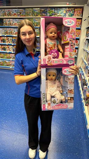 Wir lieben unsere BABY born Puppen Emma & Annabell! 🥰💖 🔎 236984 & 248833 Beide Puppen haben eine Menge Zubehör im Gepäck, damit eure kleinen Puppenmamas & -Papas alles haben, was sie zum Spielen brauchen. #meinsmythstoys #babyborn #babyannabell #puppe #spielzeug #instatoys | Smyths Toys Superstores DACH