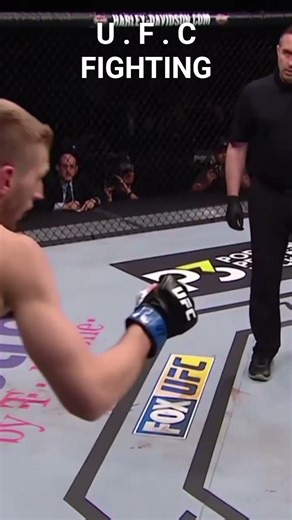 🔥 “The Featherweight Firefight” 🔥