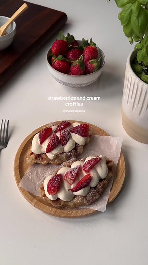 Delicious Strawberry Croffles Recipe