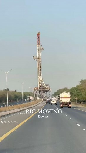 Moving a rig in Kuwait 🤩 | Global Petroleum Society