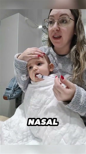 Why Parents Flush Their Baby’s Nose 😳