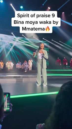 Mmatema Sings 'Bina Moya Waka' by Spirit of Praise 9