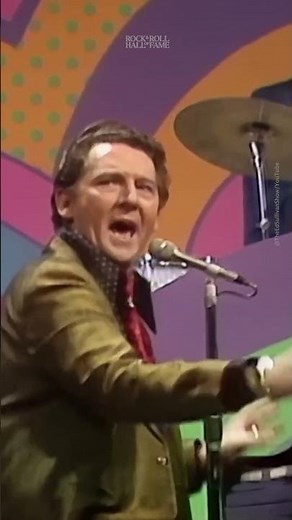 Jerry Lee Lewis Performs “Great Balls of Fire” on The Ed Sullivan Show (1969)