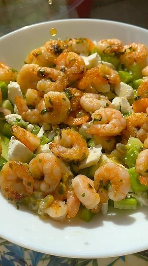 Salade crevettes concombres 🍤 🥒