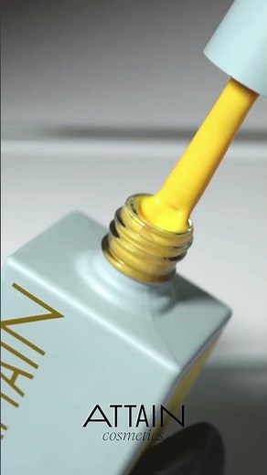 Mix a Custom Pastel Butter Yellow Gel Polish At Home!