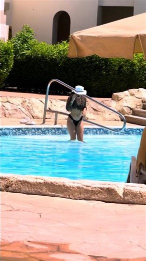 How to Do a Perfect Bikini Walk #bikini #bikiniwalk #bikinis 4K HDR