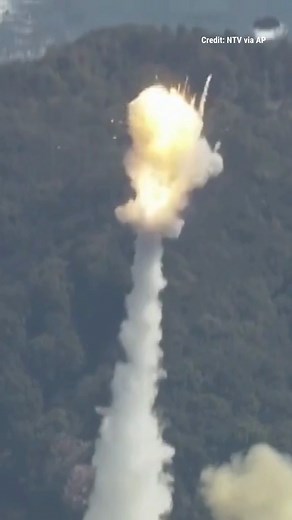 197K views · 1.1K reactions | MISSION INCOMPLETE: Rocket explodes seconds after launch, raining fire down on the launch pad. | Fox News | Facebook