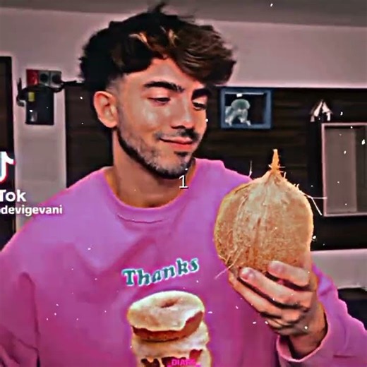 #edit holaaa y adios 😳💜