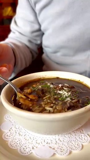 For 30 years, Pujo Street Cafe has been a Lake Charles favorite in the heart of downtown. The restaurant creates an upscale yet casual experience with a covered patio area, and inside dining space with an expansive yet cozy bar in the restaurant's center. An elegant room in the back is also perfect for private events. Choose from regional favorites like gumbo, po-boys, and seafood dishes, or join them for their happy hour specials. ✨BONUS: Pujo Street Cafe is one of the 35 restaurants participat