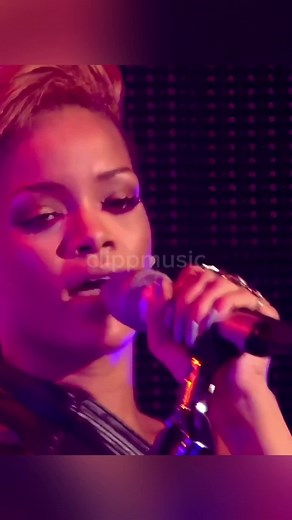 T.I - Live Your Life - ft. Rihanna (2008) #rihanna #pop #music #video #musica