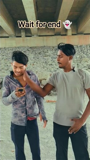 Reel Ke Chakkar Mein Khatam 👻#NewFunny#VillageBoys#Comedy#ReelGoneWrong#Mazaak#ViralShorts#trending