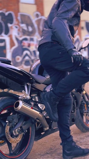 Oddychające MotoCiuchy Które Ratują 😂🏍️🔥 #motovlog #viral #shimabikers #reklama