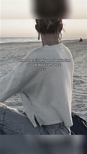 When there's only one bed in the closed door romance #kindleunlimitedromancebooks #booktok