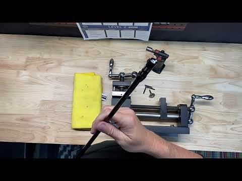 Removing a shaft adapter-sleeve from a golf shaft