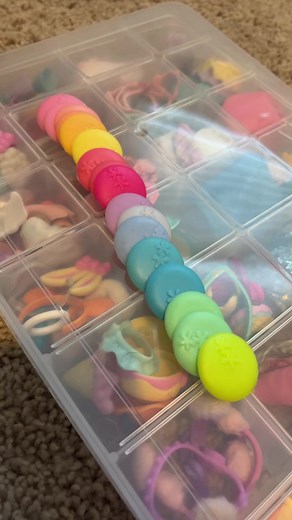 Colorful! #littlestpetshop #lps #lpsaccessories #toys #colors #giraffegirl12345 🦒