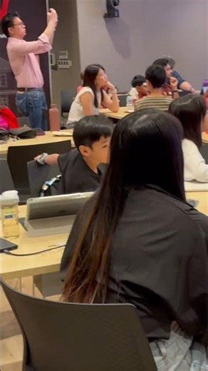 While some kids pitch their products on the stage, others have fun! 🤩 #education #hackathonproject