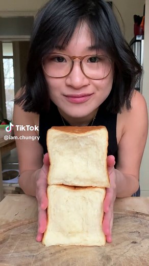 Soft and Fluffy Shokupan Bread Recipe - Japanese Bakery Delight