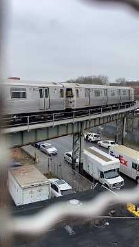 R46 (W) Train Enters Coney Island Yard via Bay 50th WYE