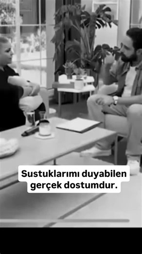 huzunlusayfa on Instagram: "🌹🌹🌹🌹🌹 #keşfetedüş #etiketleriçıkar #arkadaşımhoşgeldin #dosluklarhiçbitmesin #birazhüzünlübirazeglenceliiçerikler #komikpaylasimlar #anlamlıvideolar #hüzünlüsozler🥀🥀 #hüünlüvideolar #arkadaşınıetiketle #kibariye #keşfetedüş"