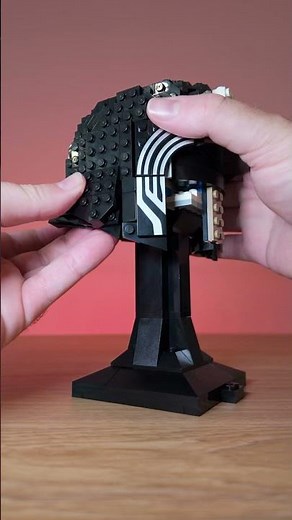 BT Builds: Kylo Ren Helmet Bag 4 #starwars #lego #legostarwars #kyloren #legohelmet #legosets #afol