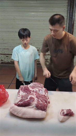 # cured pork # home kitchen chef's knife